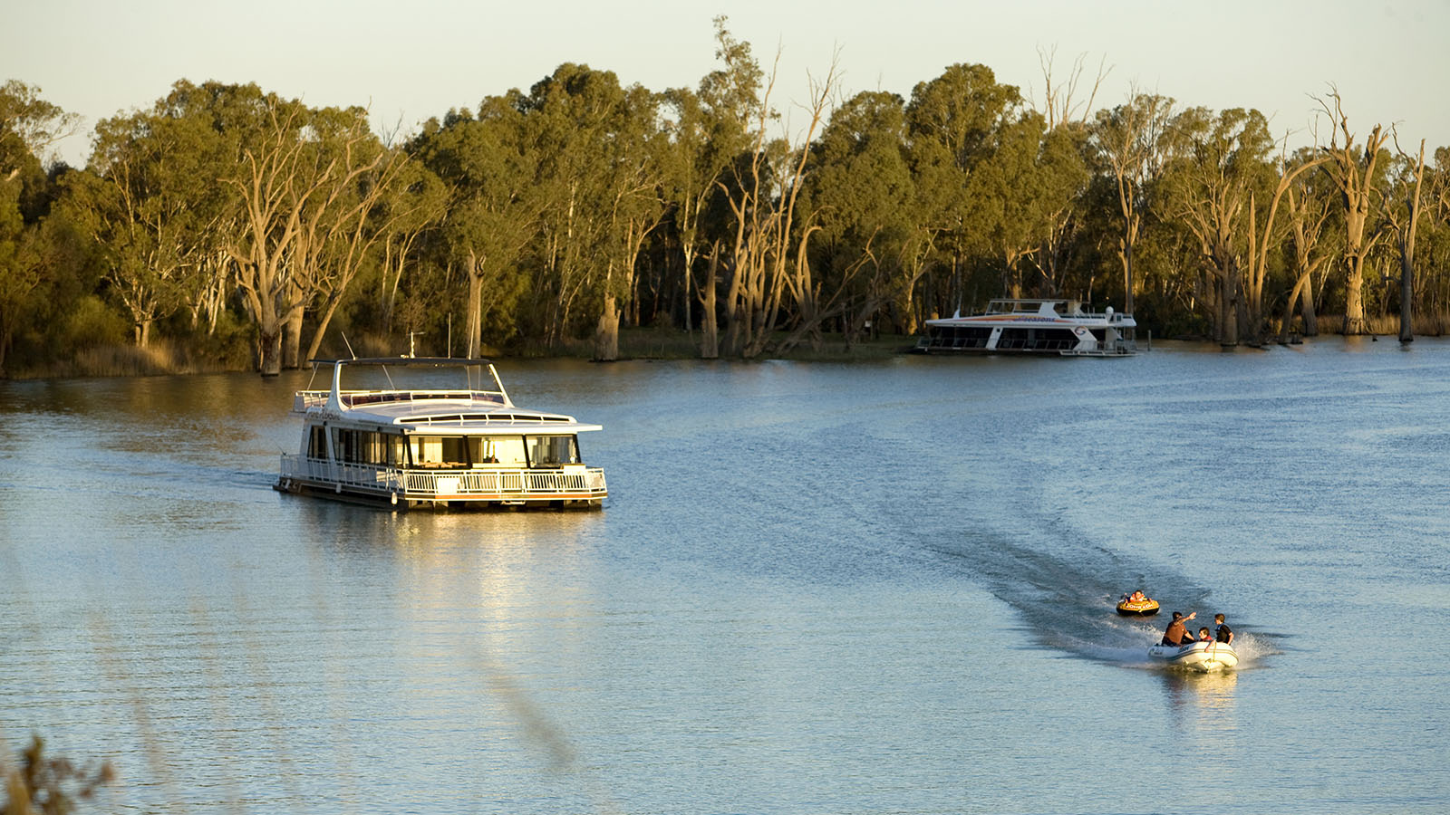All Seasons Houseboats, the Murray, Victoria
